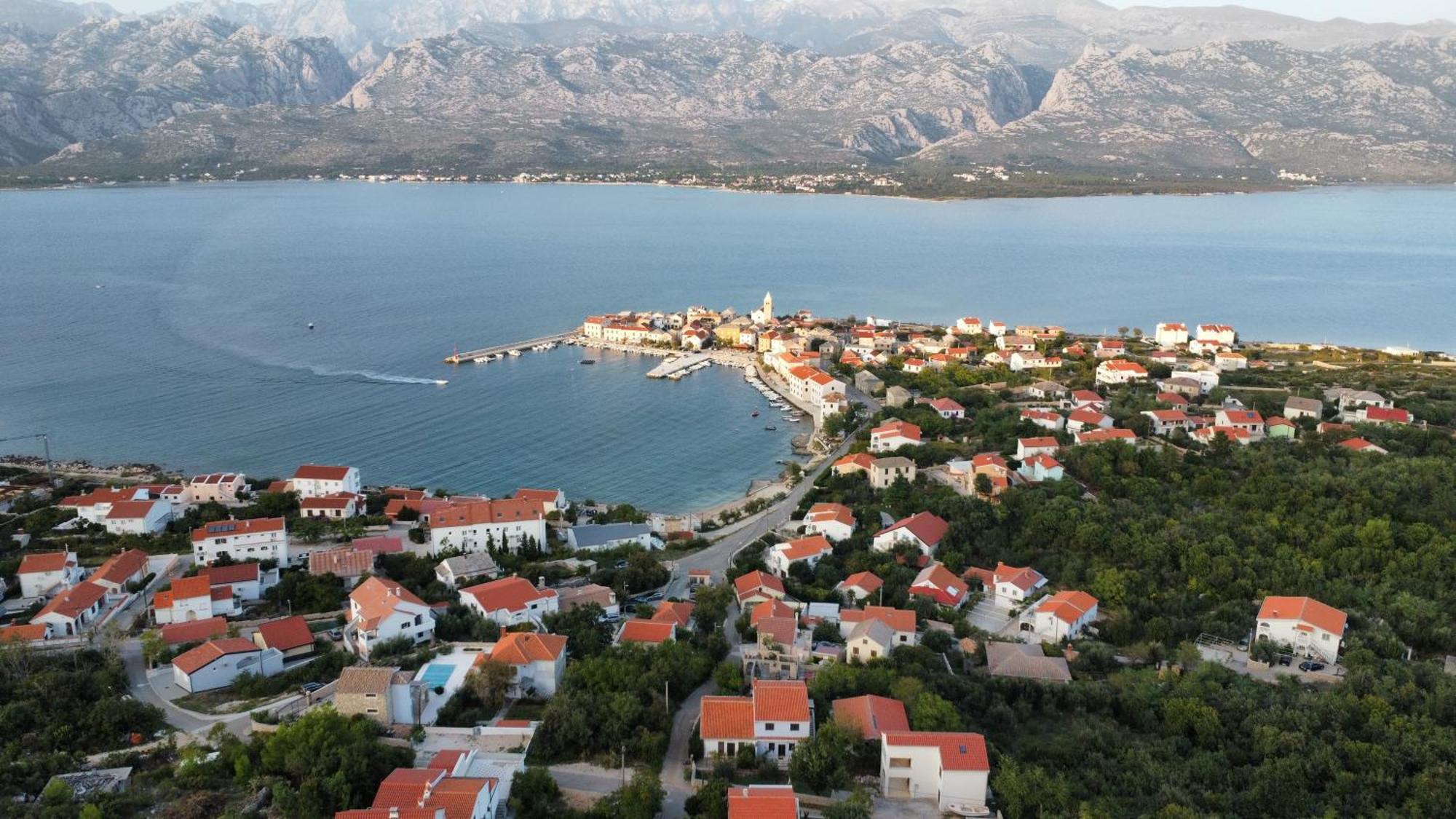 Luxury Adria With Private Pool And Sea View Apartment Vinjerac